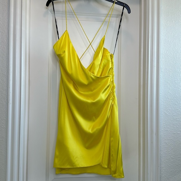 SER.O.YA LEAH SILK DRESS in BRIGHT 💛 yelllw Size‎ Small - Picture 2 of 13